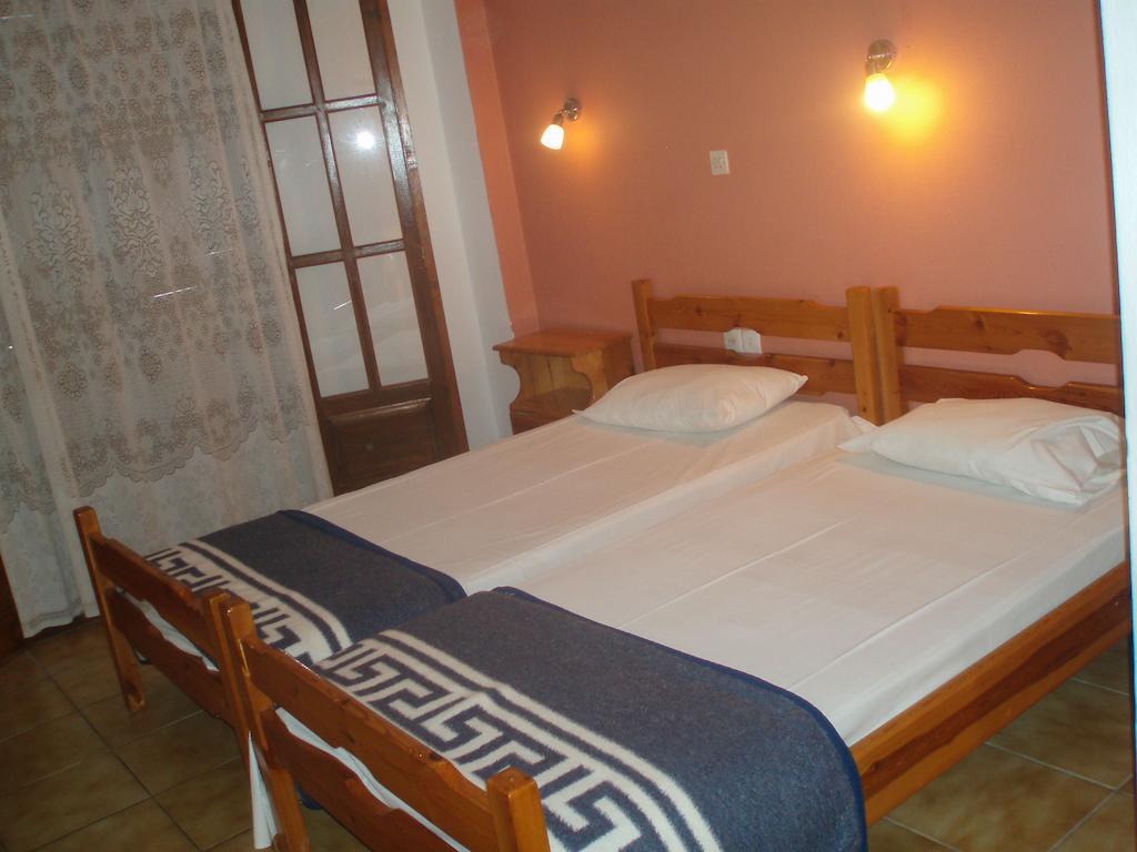 Marilena Apartments & Studios Ipsos Bagian luar foto