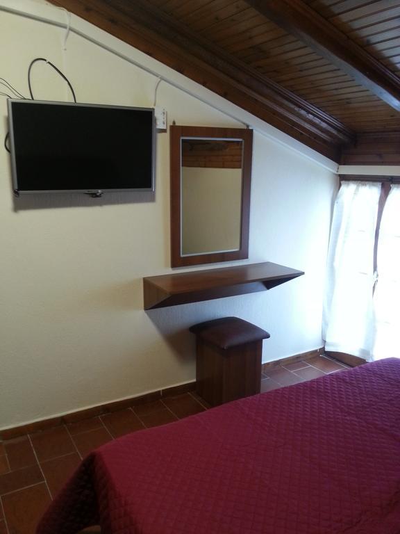 Marilena Apartments & Studios Ipsos Bagian luar foto