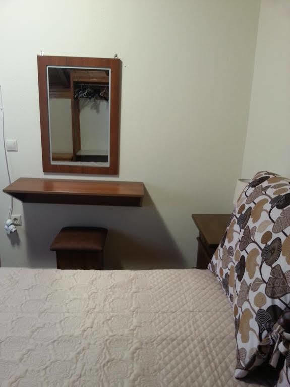 Marilena Apartments & Studios Ipsos Bagian luar foto